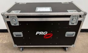 4x Clay Paky Volero Wave in flight case with omega brackets. 150kg, 122 x 60 x 88 cm