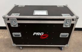 4x Clay Paky Volero Wave in flight case with omega brackets. 150kg, 122 x 60 x 88 cm