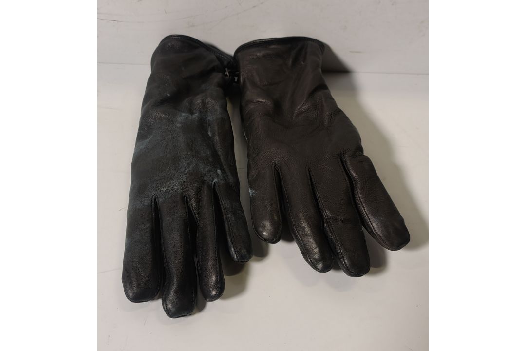 Various types of ex-military hardware and accessories - 141kg – may require repair / be incomplete - Image 7 of 16