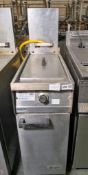 Falcon single basket fryer - W 300 x D 800 x H 1210mm - missing fryer baskets, no model number