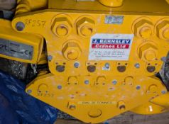 J Barnsley Cranes Ltd YHSY/32 manual chain hoist - full details in the description
