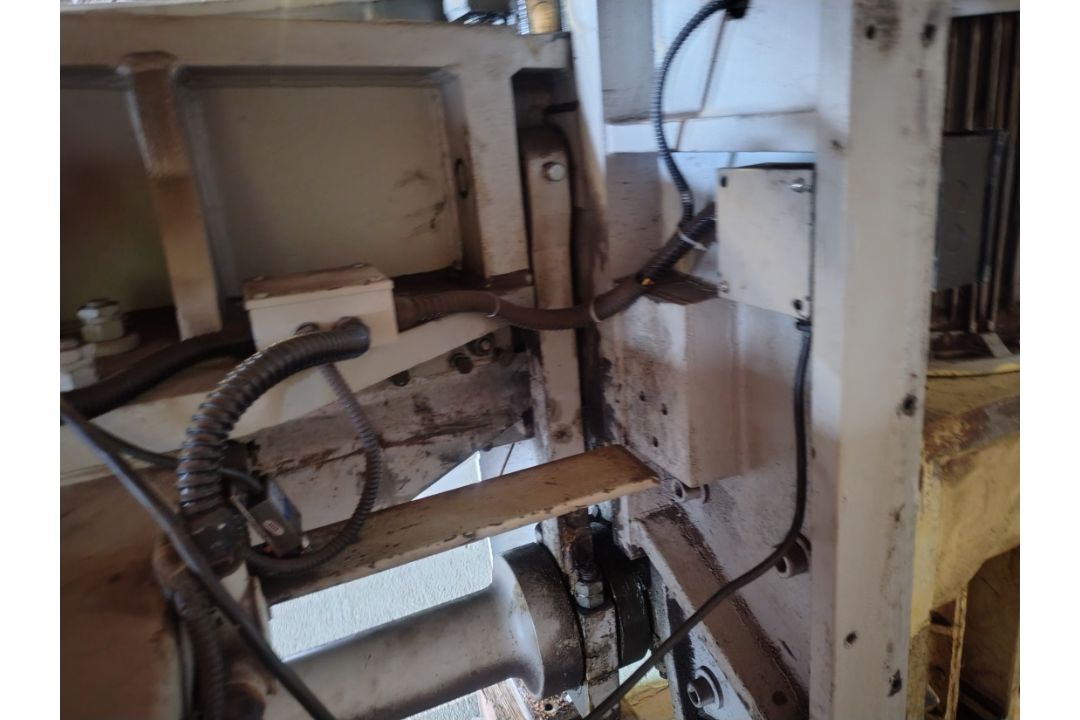 Morgan Rushworth power guillotine - full details in the description - Image 13 of 13