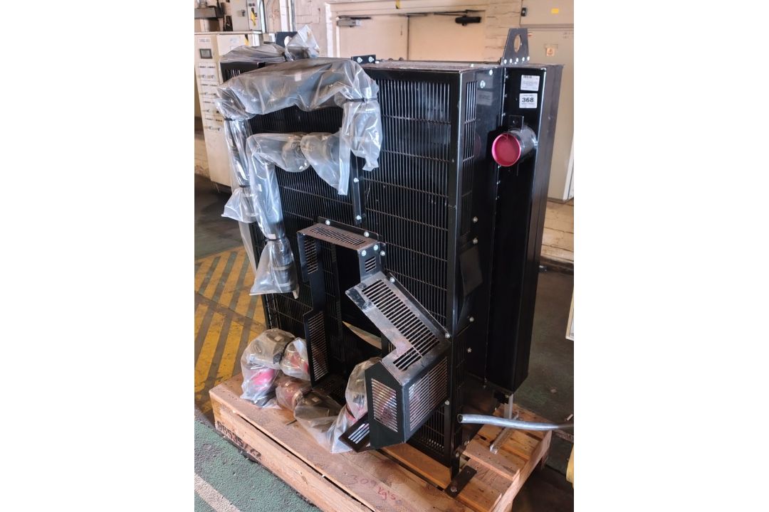 Large black industrial radiator with hoses - W 1230 x D 690 x H 1550mm - Image 7 of 7