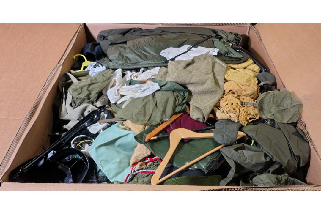 Various types of ex-military hardware and accessories - 124kg – may require repair / be incomplete - Image 24 of 25