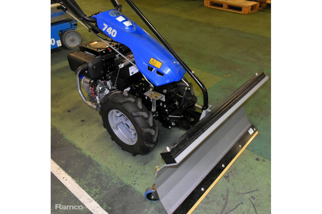 Tracmaster BCS 740 Powersafe two wheel tractor with BCS SL professional snowblade - Image 4 of 12