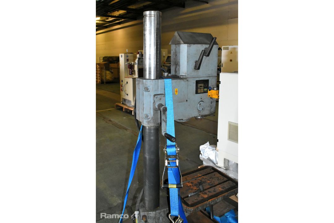 Strands S28 3 phase 415V 2.9/2.5A standing floor pillar drill - see desc. - Image 5 of 9