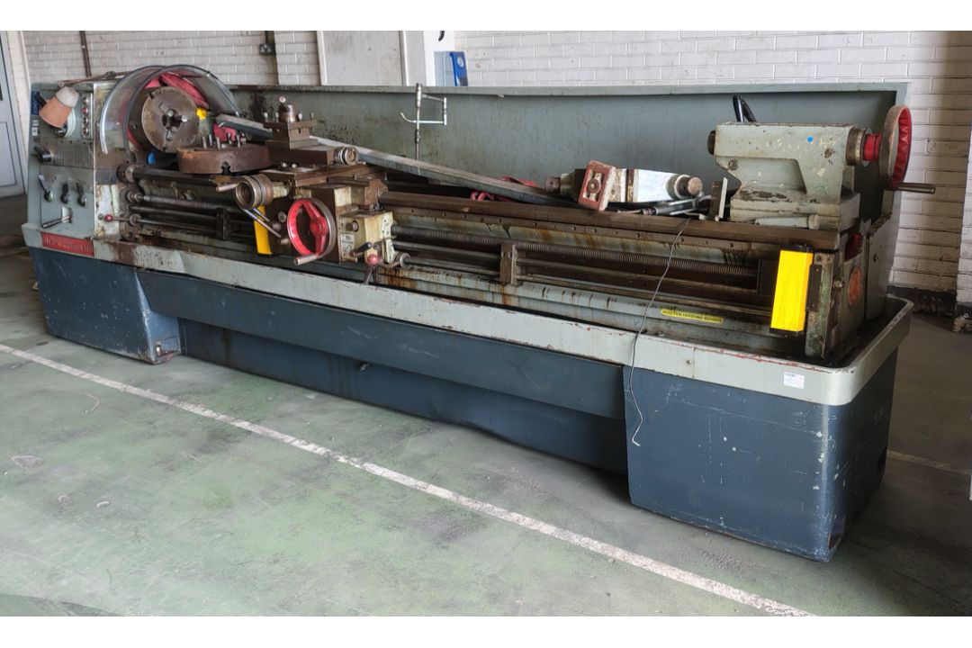 Colchester Mascot 1600 industrial lathe machine - full details in the description - Image 4 of 18