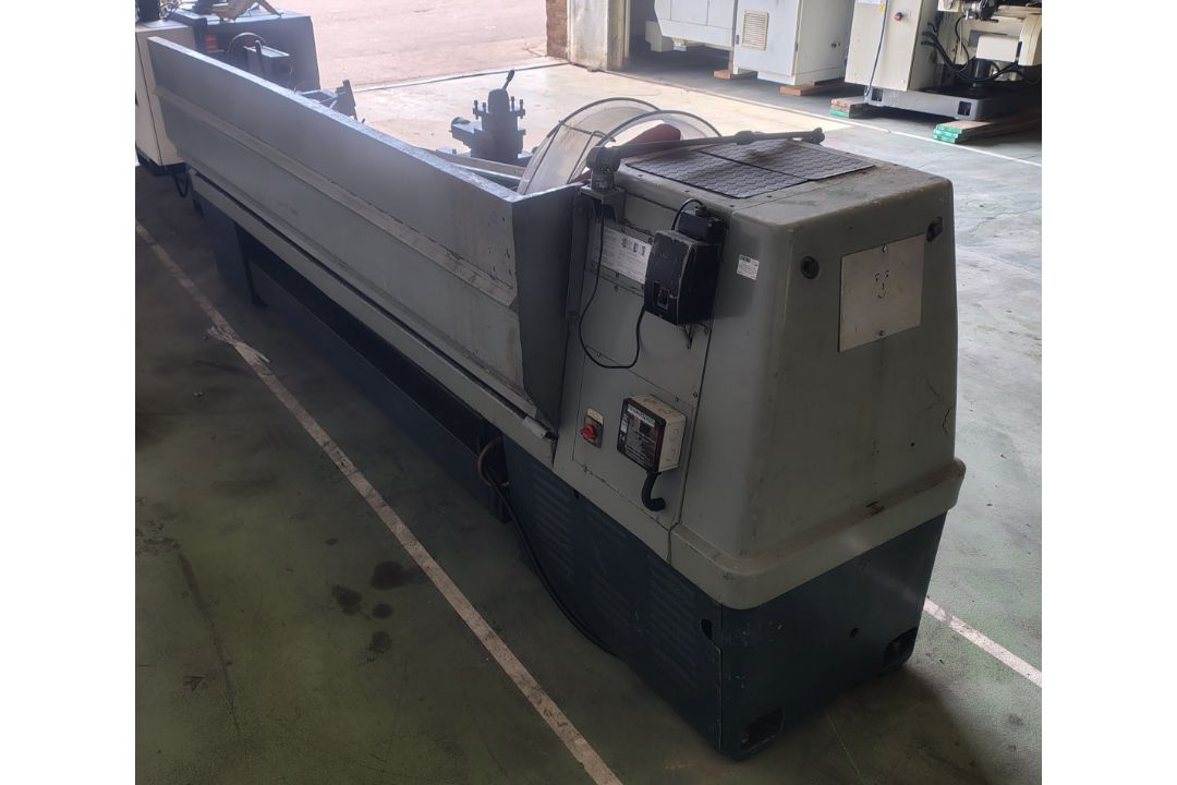 Colchester Mascot 1600 industrial lathe machine - full details in the description - Image 3 of 18