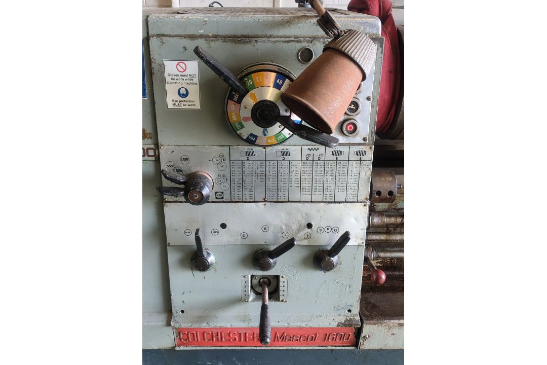 Colchester Mascot 1600 industrial lathe machine - full details in the description - Image 9 of 18