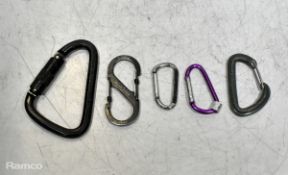 64x Carabiners various styles