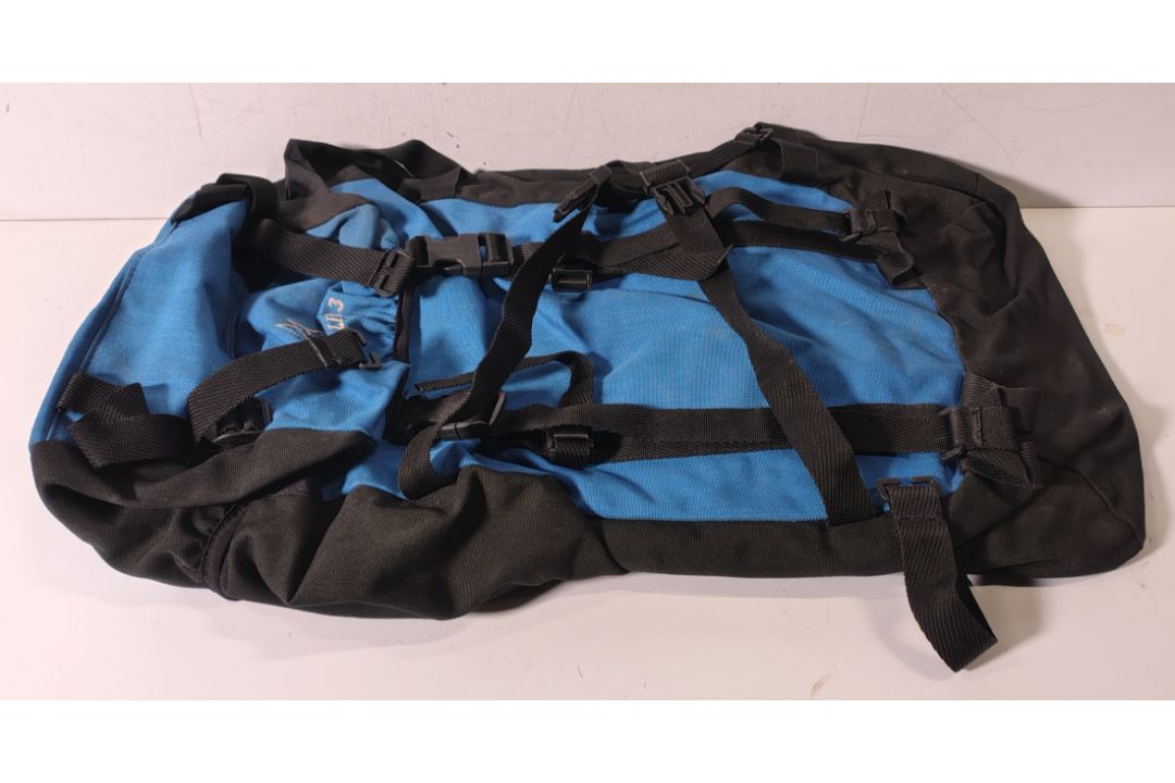 Mixed bags - rucksacks, holdalls - may require repair or be as spares - 124kg - Image 1 of 10
