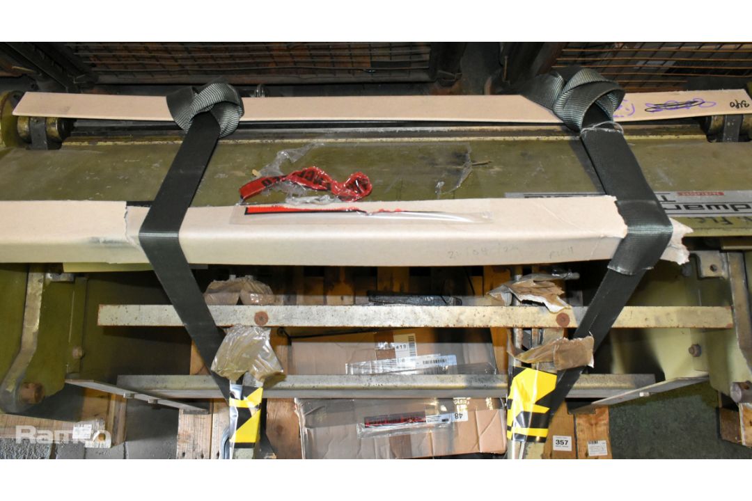 Edwards Truefold U/C 316 folding machine with spares and attachments (as pictured) - Image 7 of 7