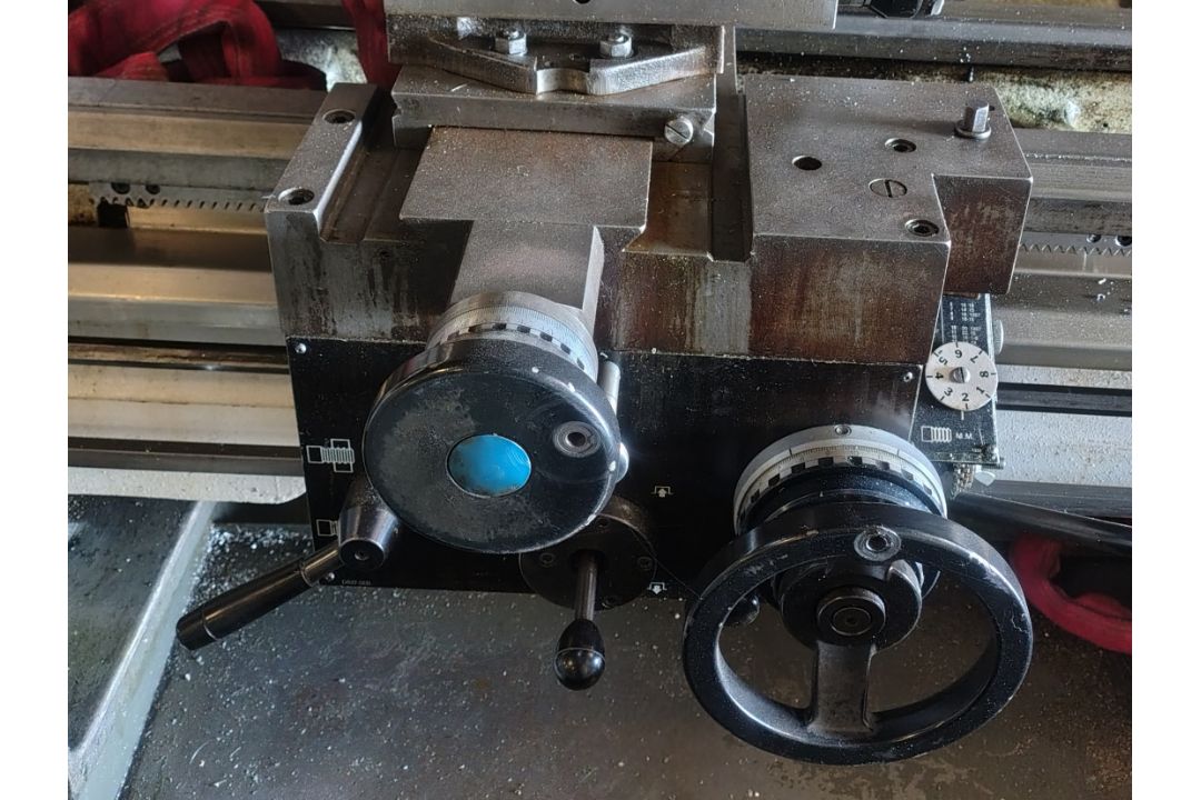600 Lathes Ltd Colchester Triumph VS 2500 lathe - full details in the description - Image 6 of 13