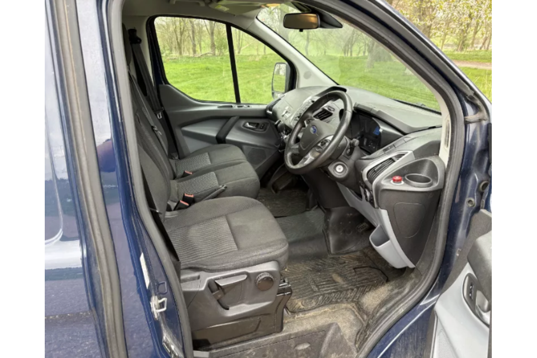 Ford Transit Custom 270 Trend – EJ66 AOV – 2016 – 138758 miles – blue - details in description - Image 9 of 15