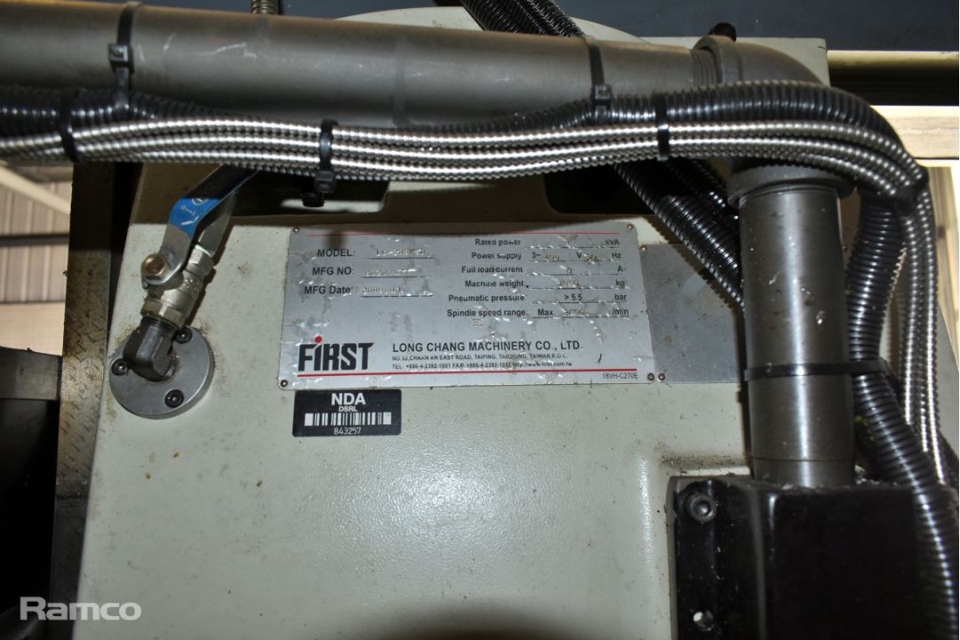 First Long Chang LC-205VSD milling machine - full details in the description - Image 12 of 15