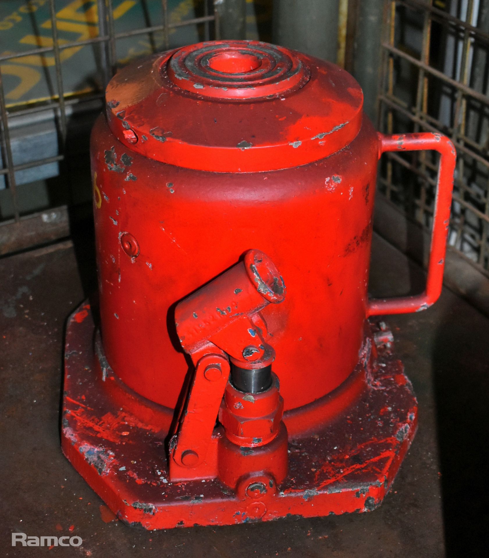 Hydraulic bottle jack & tension caps - full details in description - Image 8 of 8
