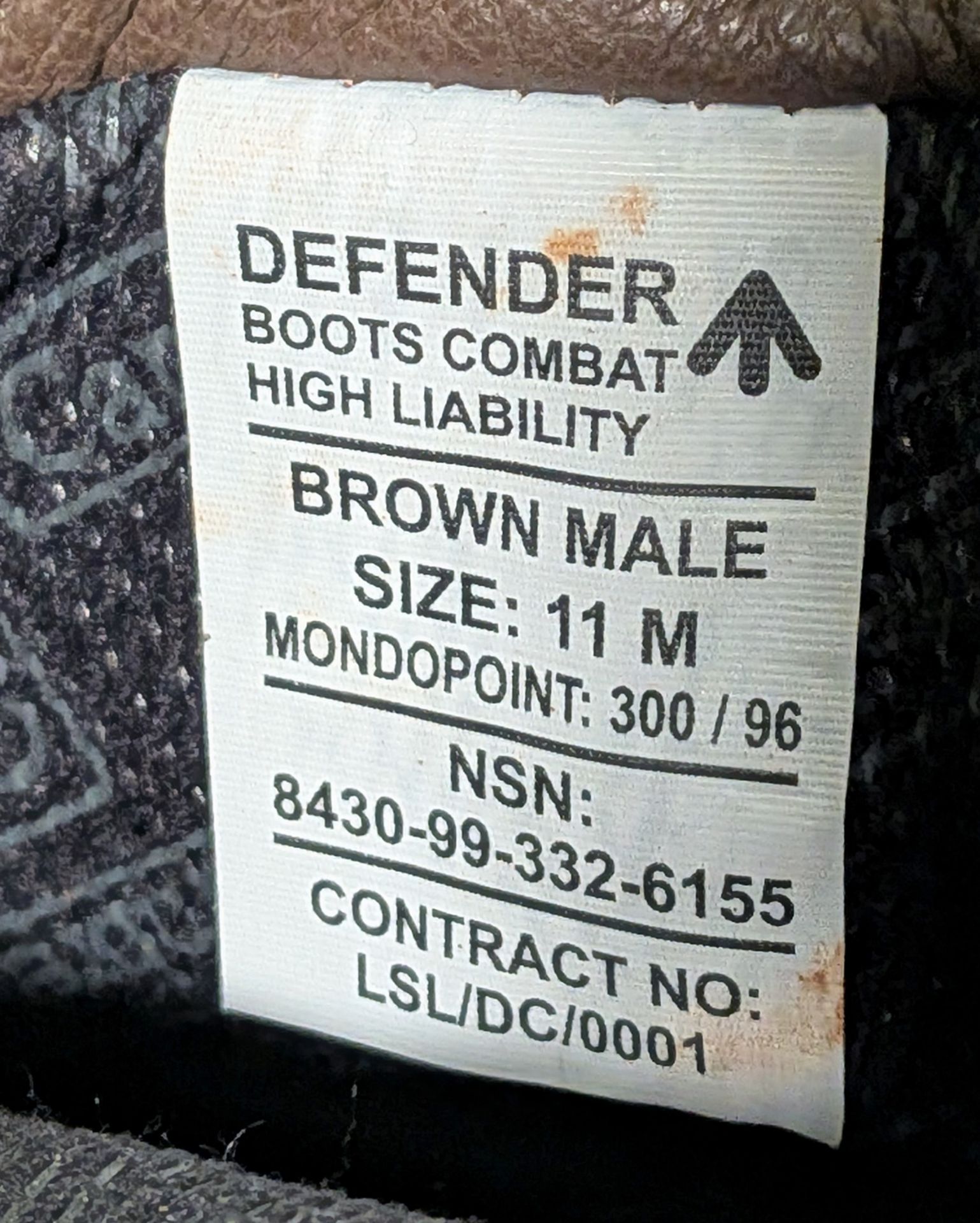 50x pairs of grade 1 various combat boots - may include - Magnum, YDS, Haix - mixed sizes - Image 9 of 14