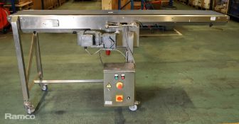 Sharp Systems SP4727.3 blue flat belt conveyor with SEW-Eurodrive motor