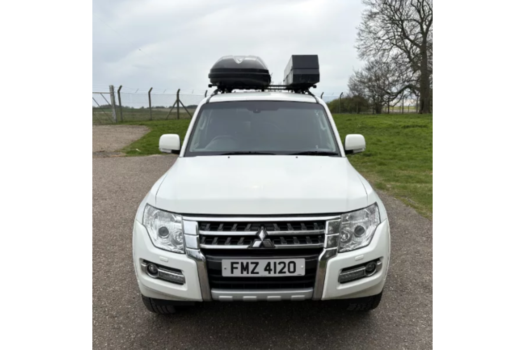 Mitsubishi Shogun 4 Work SG2 DI-D LWB – FMZ4120 (NI) – 2016 – 156480 miles – white - see desc. - Image 8 of 14