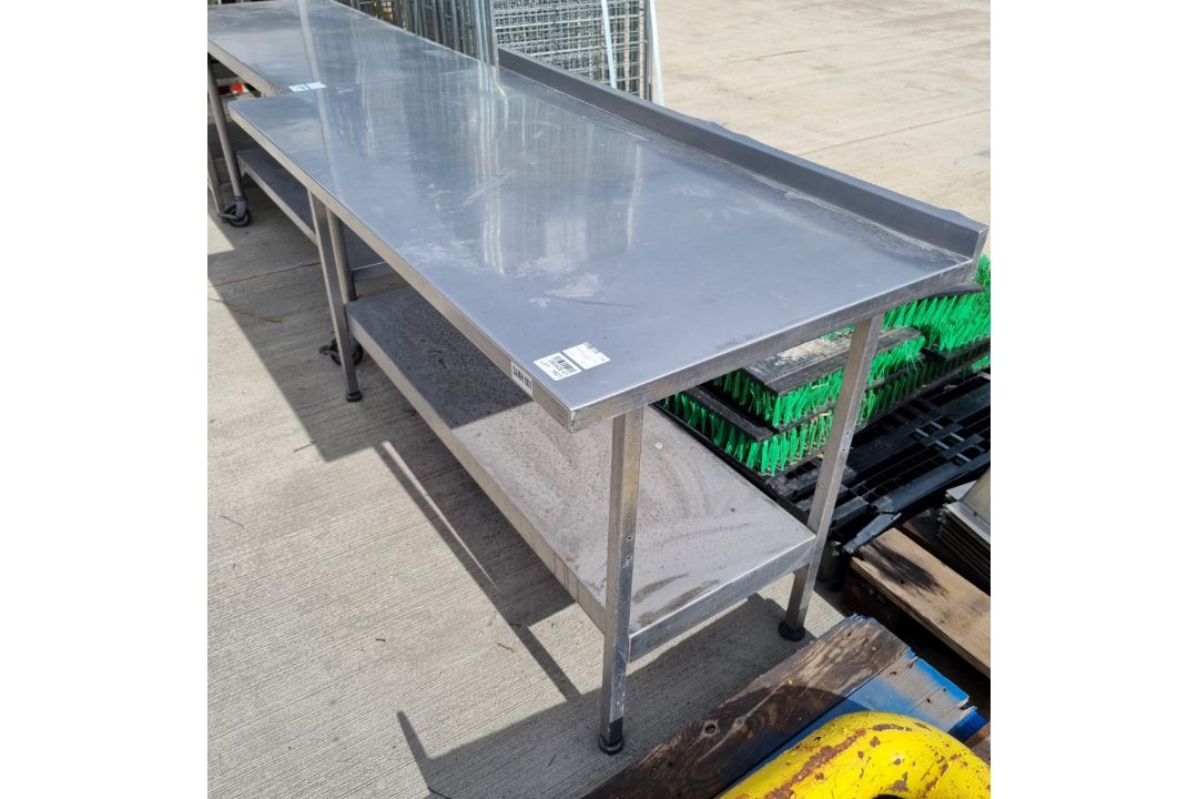 Stainless steel table with bottom shelf - W 1495 x D 754 x H 910mm - Image 3 of 3