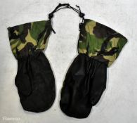 28x Unpaired DPM Extreme cold weather mittens - NSN: 8415-99-869-3506