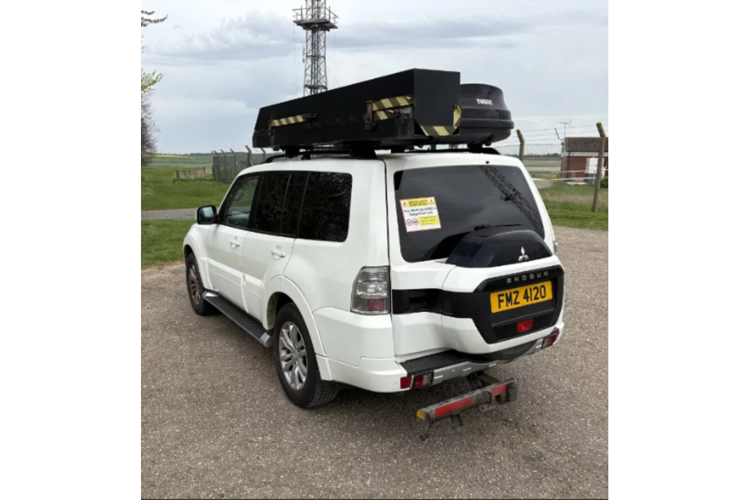Mitsubishi Shogun 4 Work SG2 DI-D LWB – FMZ4120 (NI) – 2016 – 156480 miles – white - see desc. - Image 5 of 14