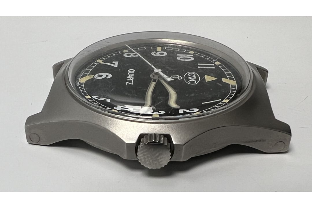 CWC W10-6645-99 British Army issue quartz wristwatch - 2004 - details in the description - Image 3 of 4