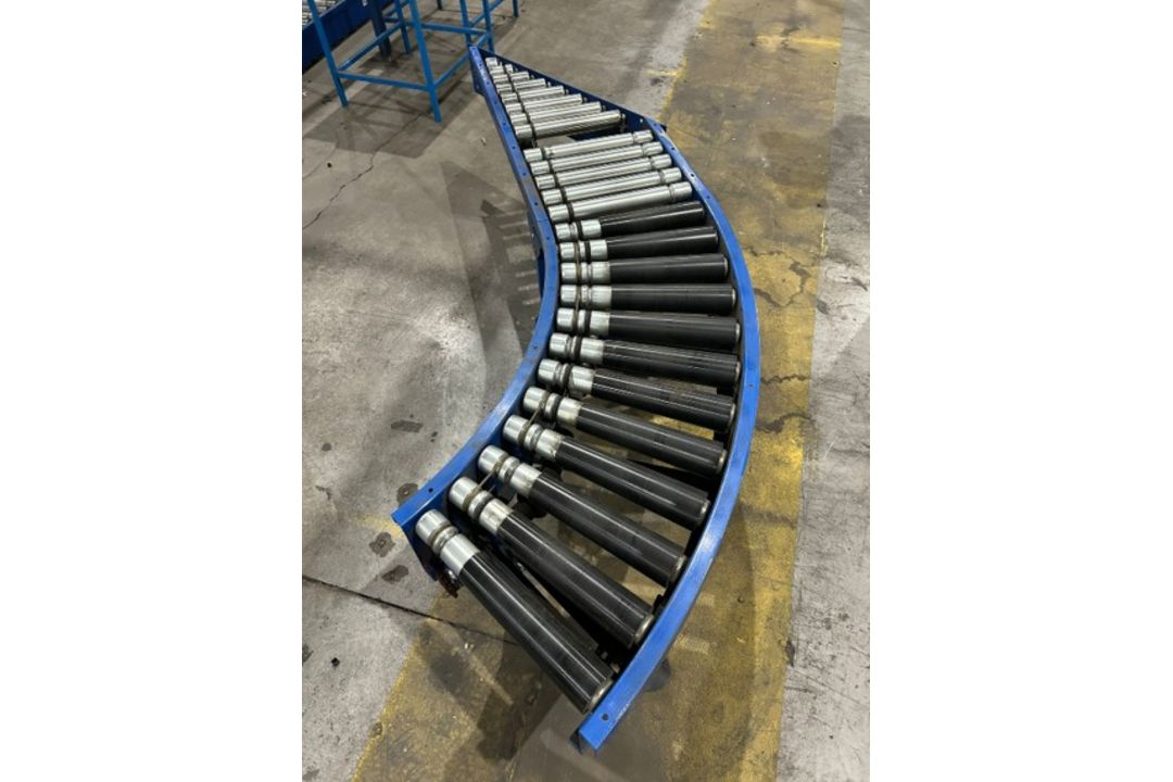 4x intersection bend roller conveyors approx 2.5m L x 0.48m W x 0.52m H - Image 2 of 2
