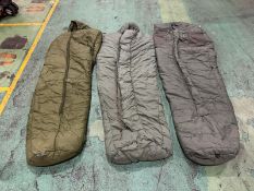 30x Medium weight sleeping bags - various types - may include arctic