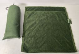 300x British Army combat towels - mixed types and sizes