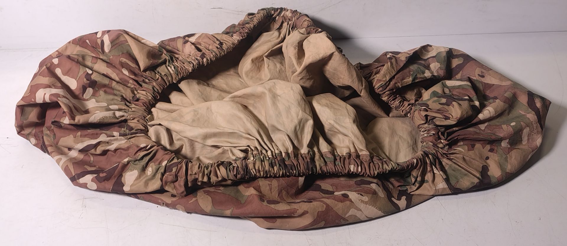Various types of ex-military hardware and accessories - 117kg – may require repair / be incomplete - Image 10 of 12