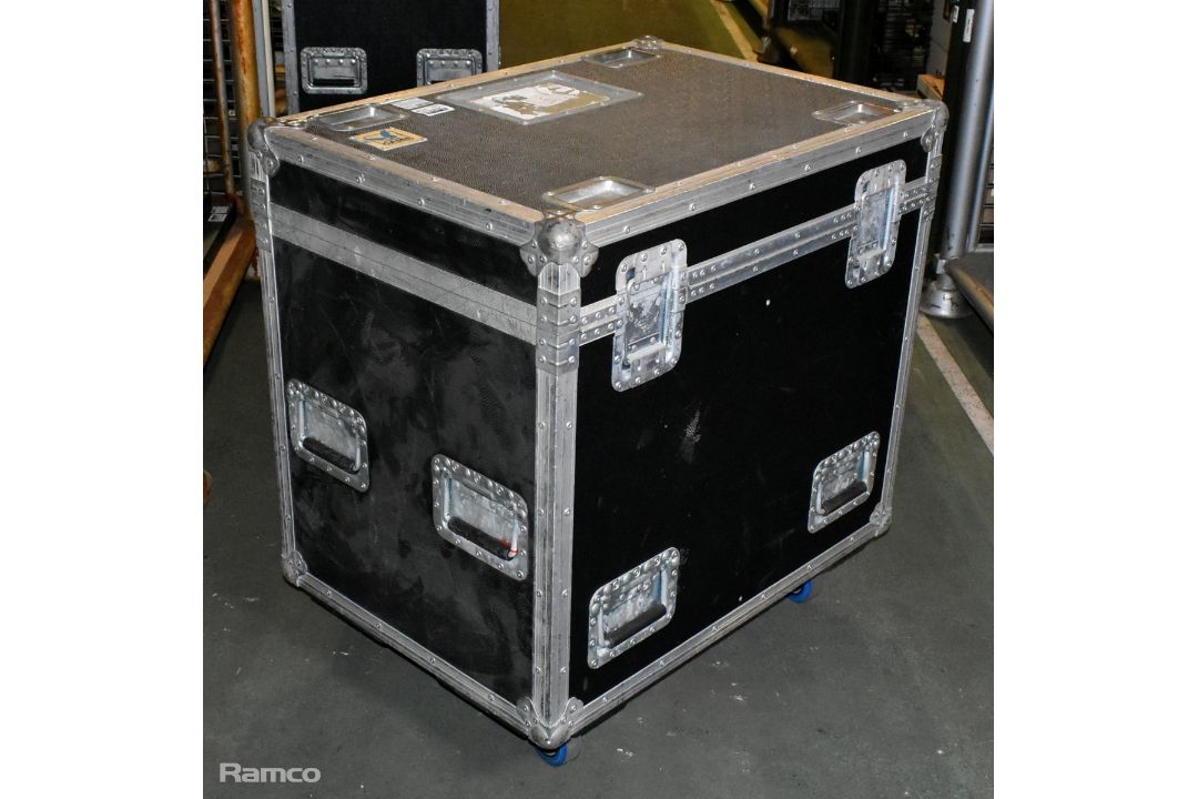 2x Robe Robin 600 spot lights in wheeled flight case - W 820 x D 590 x H 870mm - Image 12 of 12
