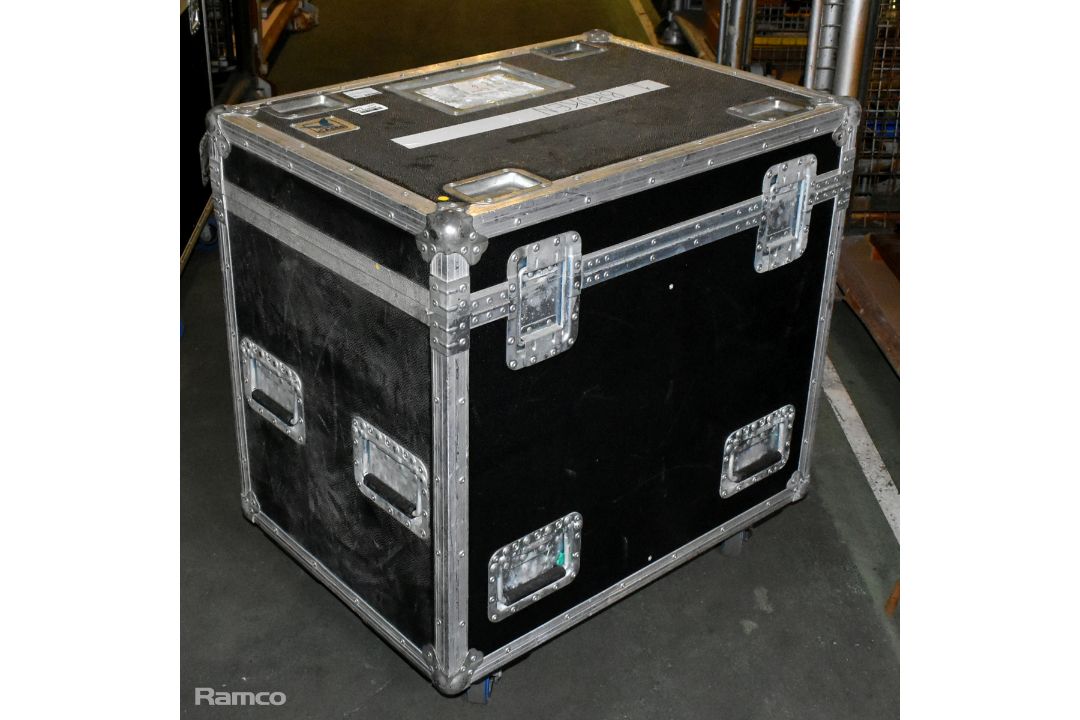 2x Robe Robin 600 spot lights in wheeled flight case - W 820 x D 590 x H 870mm - Image 10 of 10