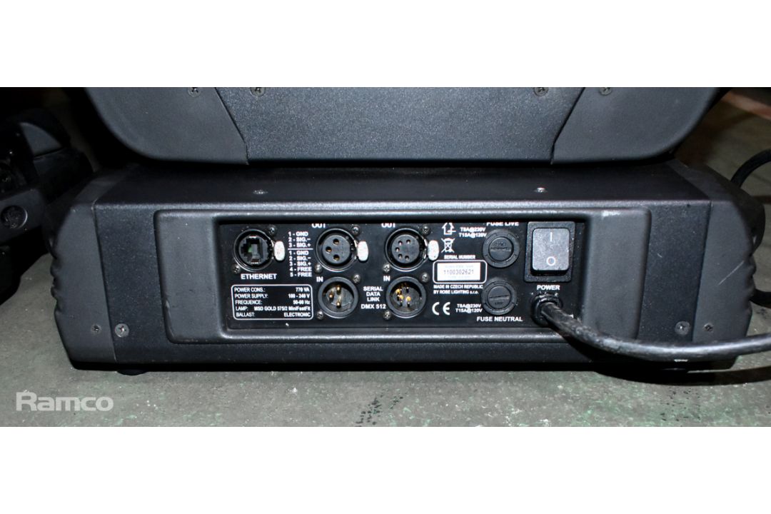 2x Robe Robin 600 spot lights in wheeled flight case - W 820 x D 590 x H 870mm - Image 5 of 13