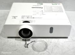 Panasonic VW360 WXGA LCD projector with bag - W 400 x D 320 x H 140mm - (LCD issue) - SPARES