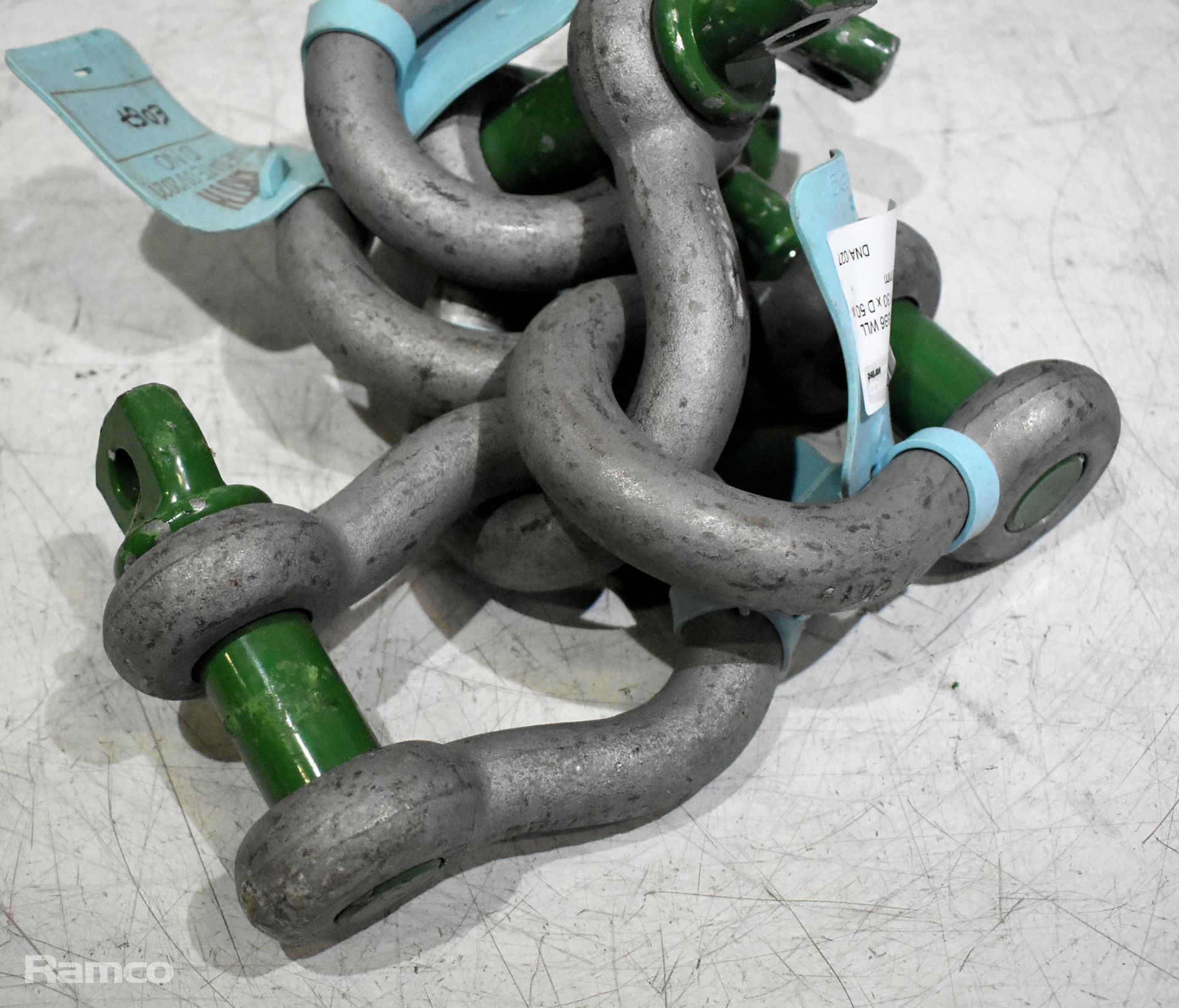 2x Sets of Pin bow shackles - BB6 WLL 6.5T - 5 per set - W 130 x D 50 x H 150mm - Image 4 of 5