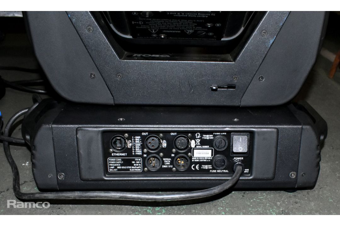 2x Robe Robin 600 spot lights in wheeled flight case - W 820 x D 590 x H 870mm - Image 5 of 10