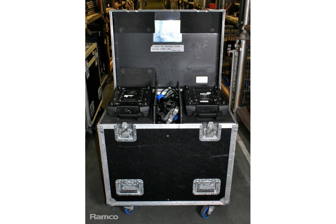2x Robe Robin 600 spot lights in wheeled flight case - W 820 x D 590 x H 870mm - Image 2 of 10