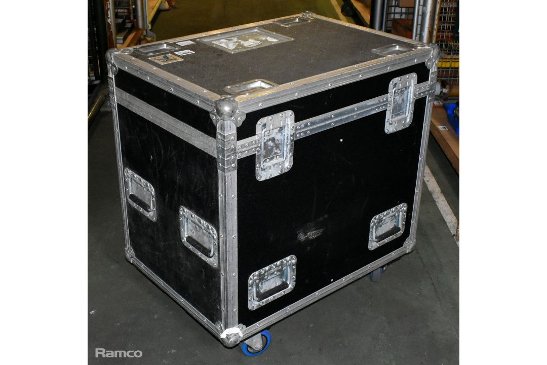 2x Robe Robin 600 spot lights in wheeled flight case - W 820 x D 590 x H 870mm - Image 12 of 12