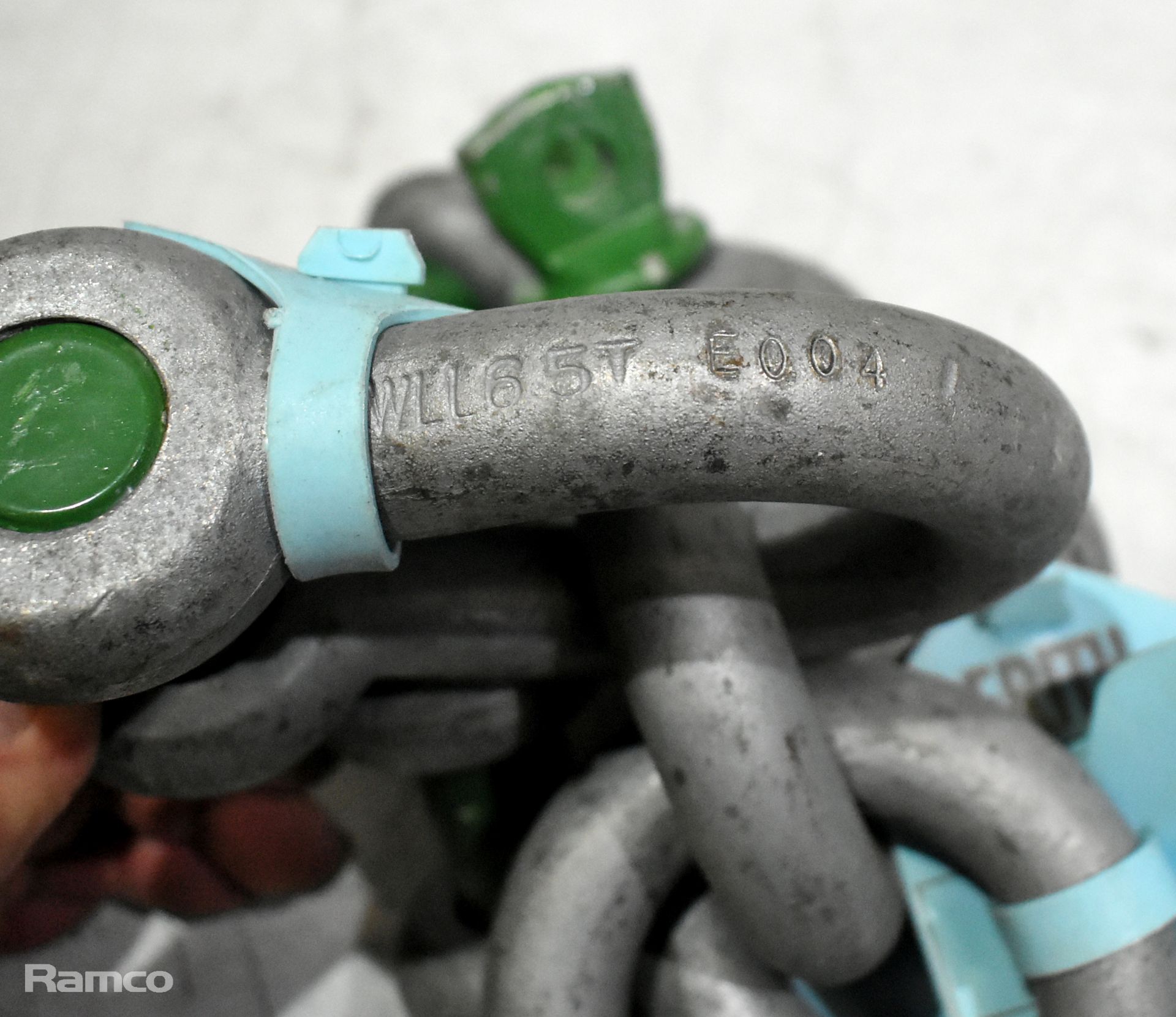 3x Sets of Pin bow shackles - BB6 WLL 6.5T - 6 per set - W 130 x D 50 x H 150mm - Image 4 of 5