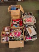 Party & Entertainment consumables - Mixed paper cups, plates, napkins, fancy dress costumes