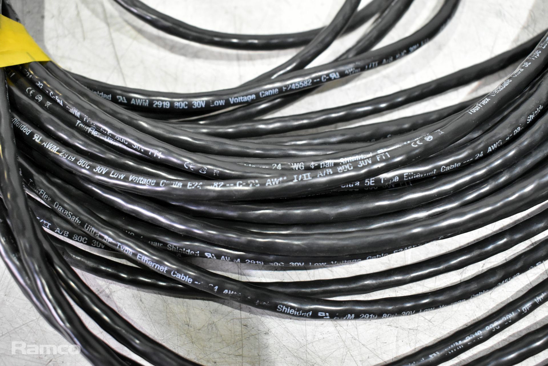 CAT5 cable with ethercon ends - 7x short links, 6x 5m, 6x 20m, 7x 30m - Image 5 of 7