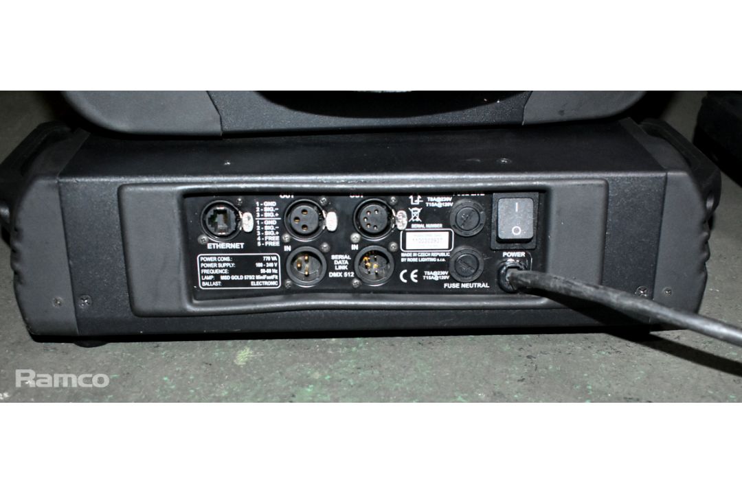 2x Robe Robin 600 spot lights in wheeled flight case - W 820 x D 590 x H 870mm - Image 10 of 13