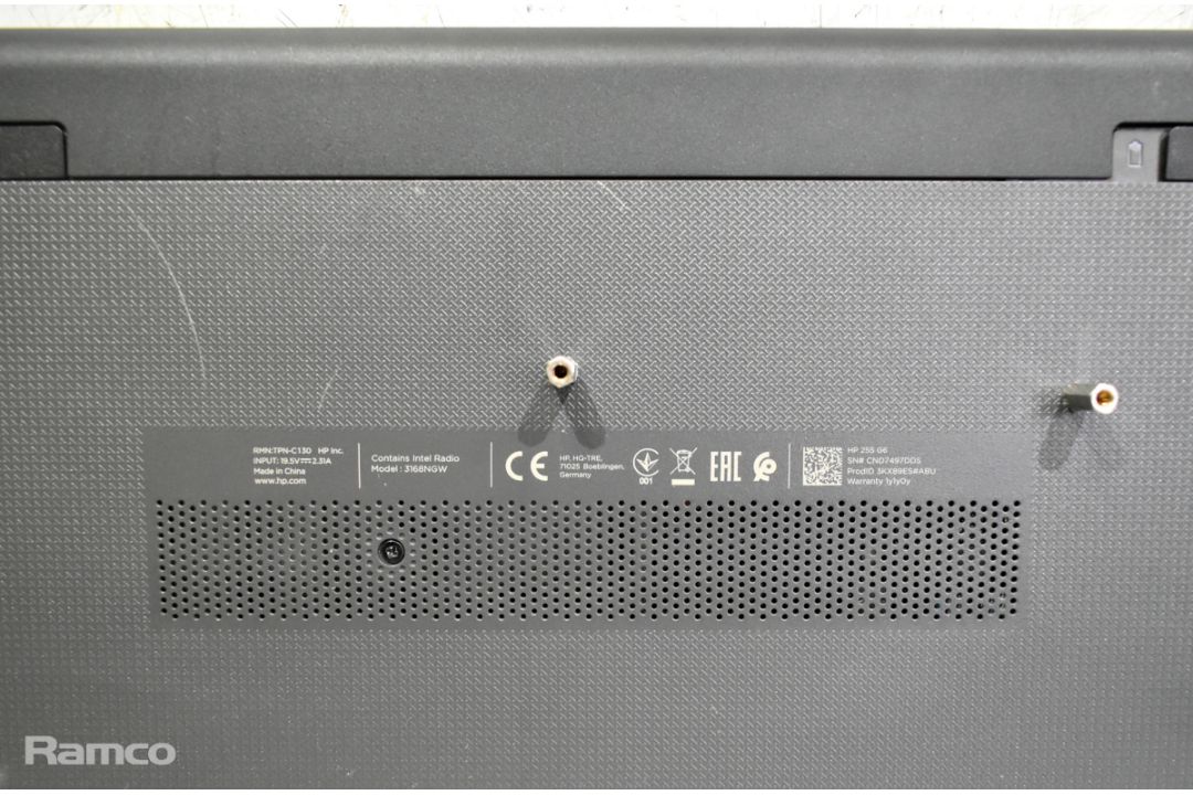 HP Laptop AMD A6-9220 @ 205GHz/RAM 4GB/storage 250GB HDD - Windows 10 Home - with PSU - Image 4 of 6