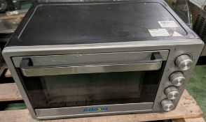 Adexa TO3203 electric countertop oven - W 520 x D 380 x H 310mm