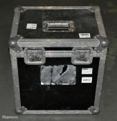 Empty Black/silver flight case with handle - W 450 x D 350 x H 490mm