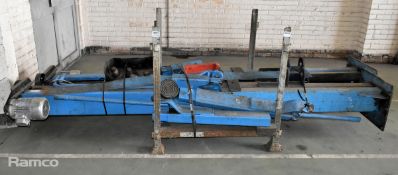 Hofmann Duolift MTF 3000 two post automotive lifts with accessories