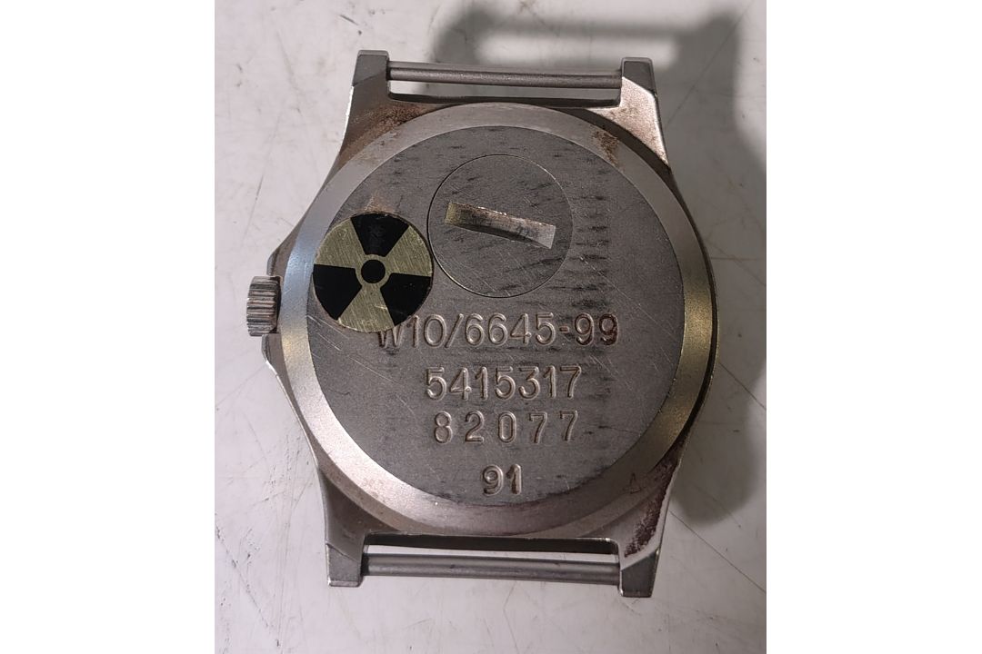 CWC W10-6645-99 British Army issue quartz wristwatch - 1991 - details in description - Image 2 of 2