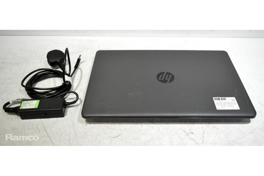 HP Laptop AMD A6-9220 @ 205GHz/RAM 4GB/storage 250GB HDD - Windows 10 Home - with PSU - Image 1 of 6