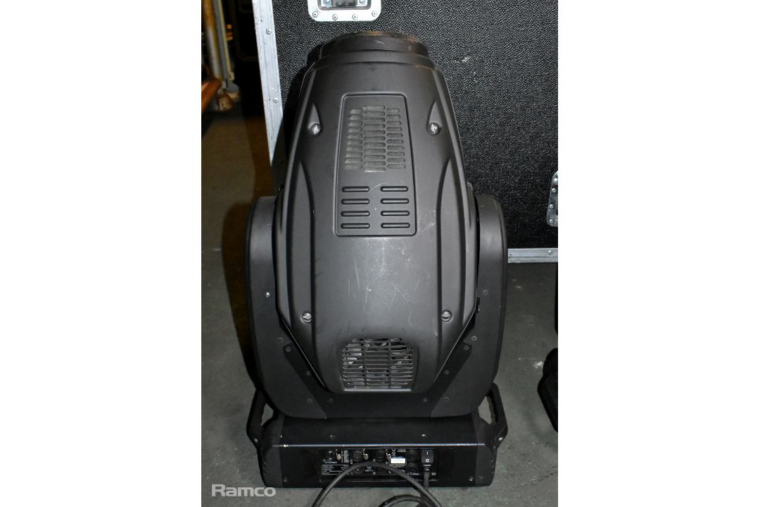 2x Robe Robin 600 spot lights in wheeled flight case - W 820 x D 590 x H 870mm - Image 7 of 12